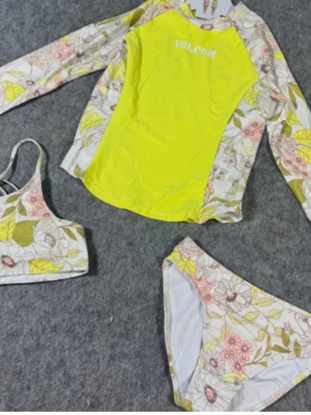 NWT Volcom Kid's Girl 3-Piece Swimsuit Size L 14/16